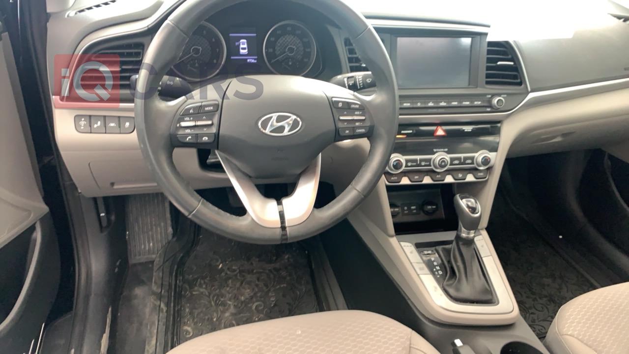 هیوندای ئەلەنترا